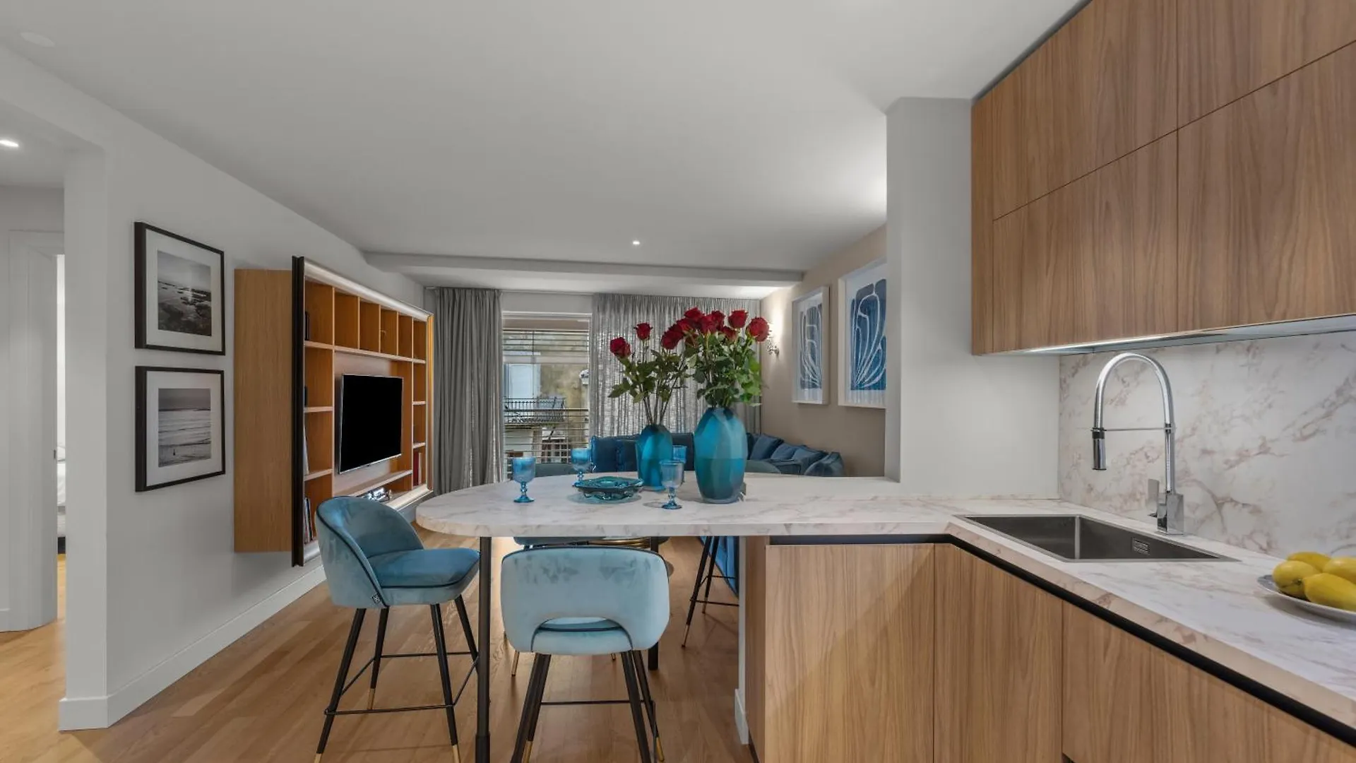 Town House Apartments Пореч