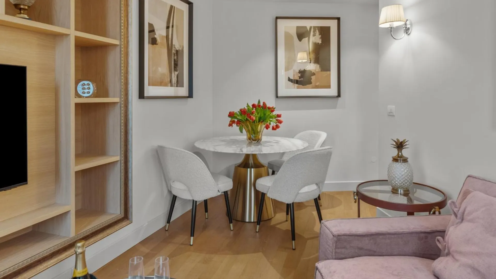 Town House Apartments Пореч 0*,