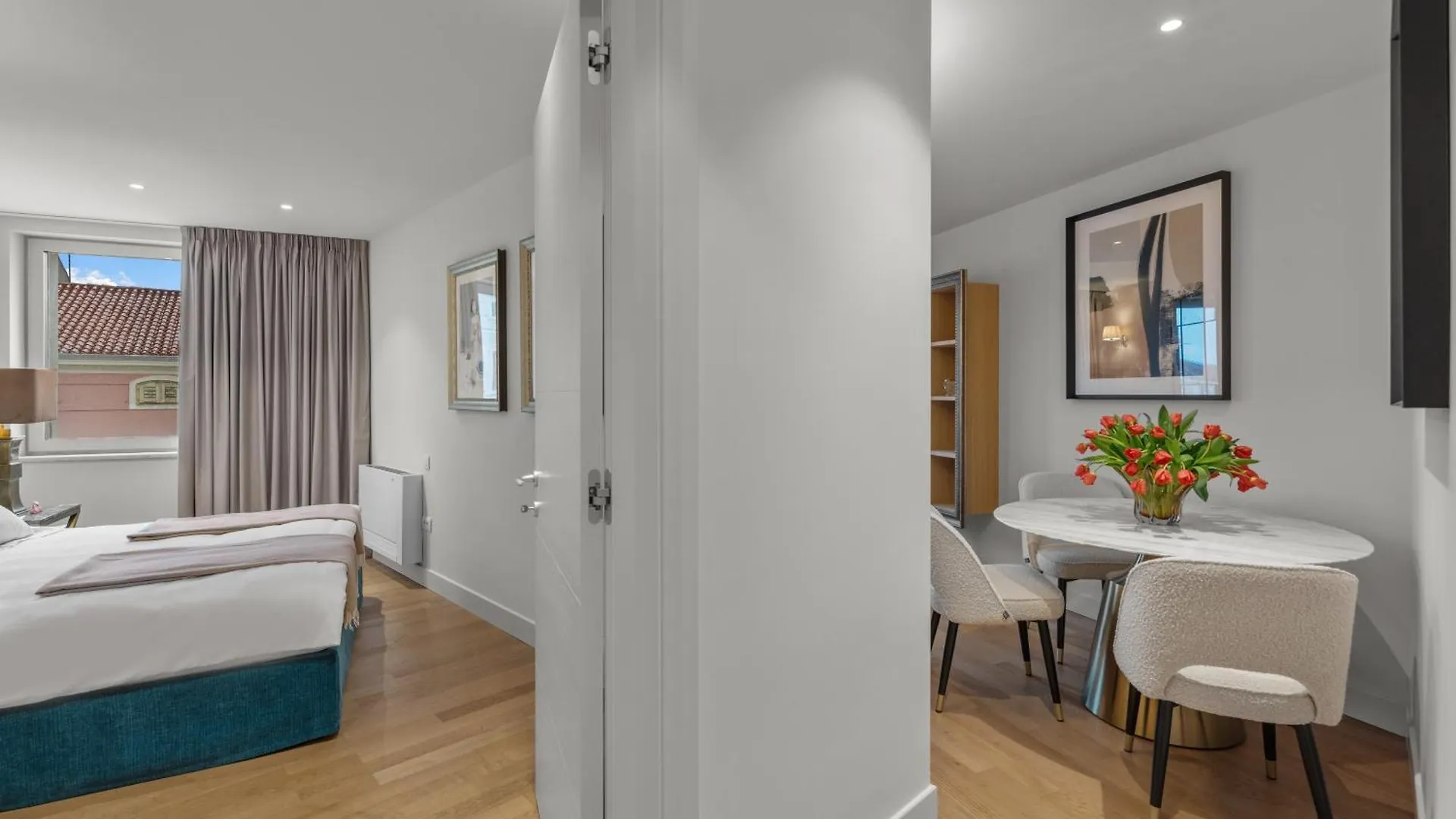 Town House Apartments Пореч